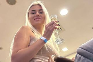 Ruská bloggerka dala dítě do pytle, ze kterého vysála vzduch. Video zveřejnila na sítích - Novinky